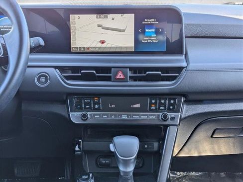 Used 2024 Kia Seltos EX FWD image 15