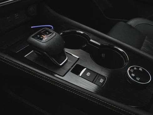 Used 2022 Nissan Rogue Platinum w/ Head-Up Display Package image 30