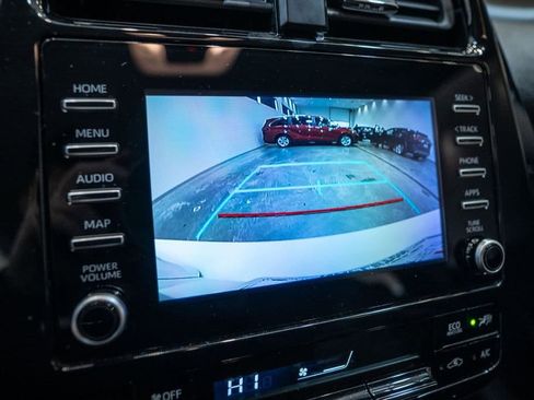 Used 2020 Toyota Prius LE image 24