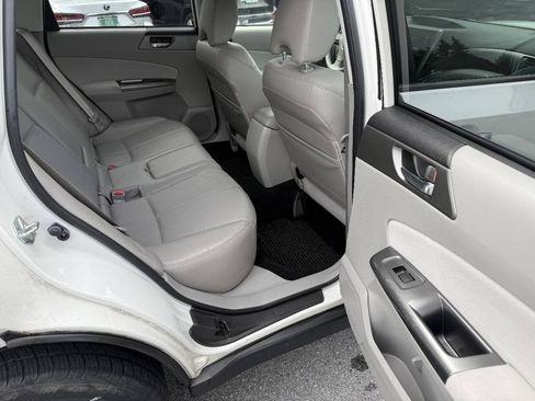 Used 2011 Subaru Forester 2.5XT Touring AWD/4WD image 12