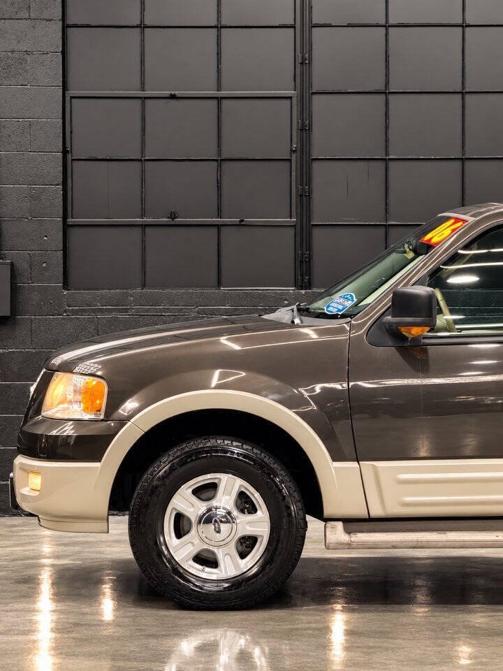 Used 2006 Ford Expedition Eddie Bauer AWD/4WD image 17