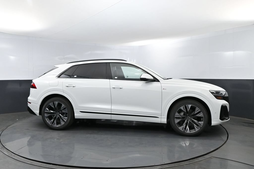 New 2026 Audi Q8 Premium Plus AWD/4WD image 4