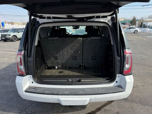 Used 2017 GMC Yukon SLT image 7