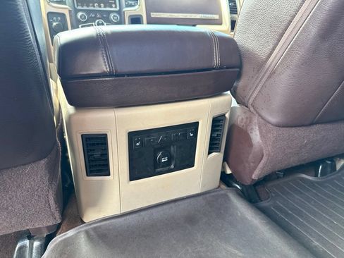 Used 2014 RAM 2500 Longhorn w/ Convenience Group AWD/4WD image 8