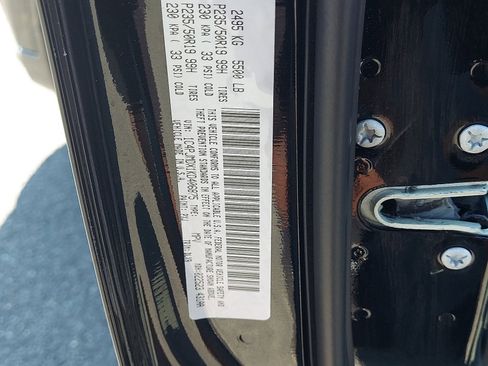 Certified 2019 Jeep Cherokee High Altitude image 24