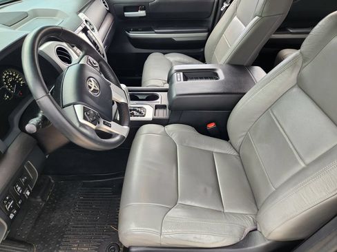 Used 2020 Toyota Tundra SR5 w/ SR5 Leather Package RWD image 15
