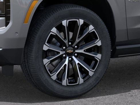 New 2026 Chevrolet Suburban High Country image 11