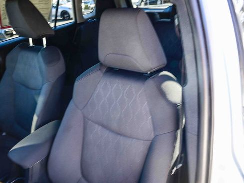 Certified 2023 Toyota Corolla Cross LE image 27