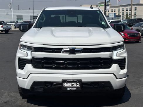 Used 2022 Chevrolet Silverado 1500 RST w/ Convenience Package II AWD/4WD image 2