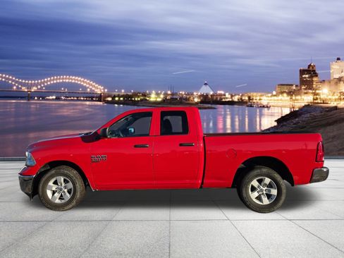 Certified 2024 RAM 1500 Classic SLT image 2