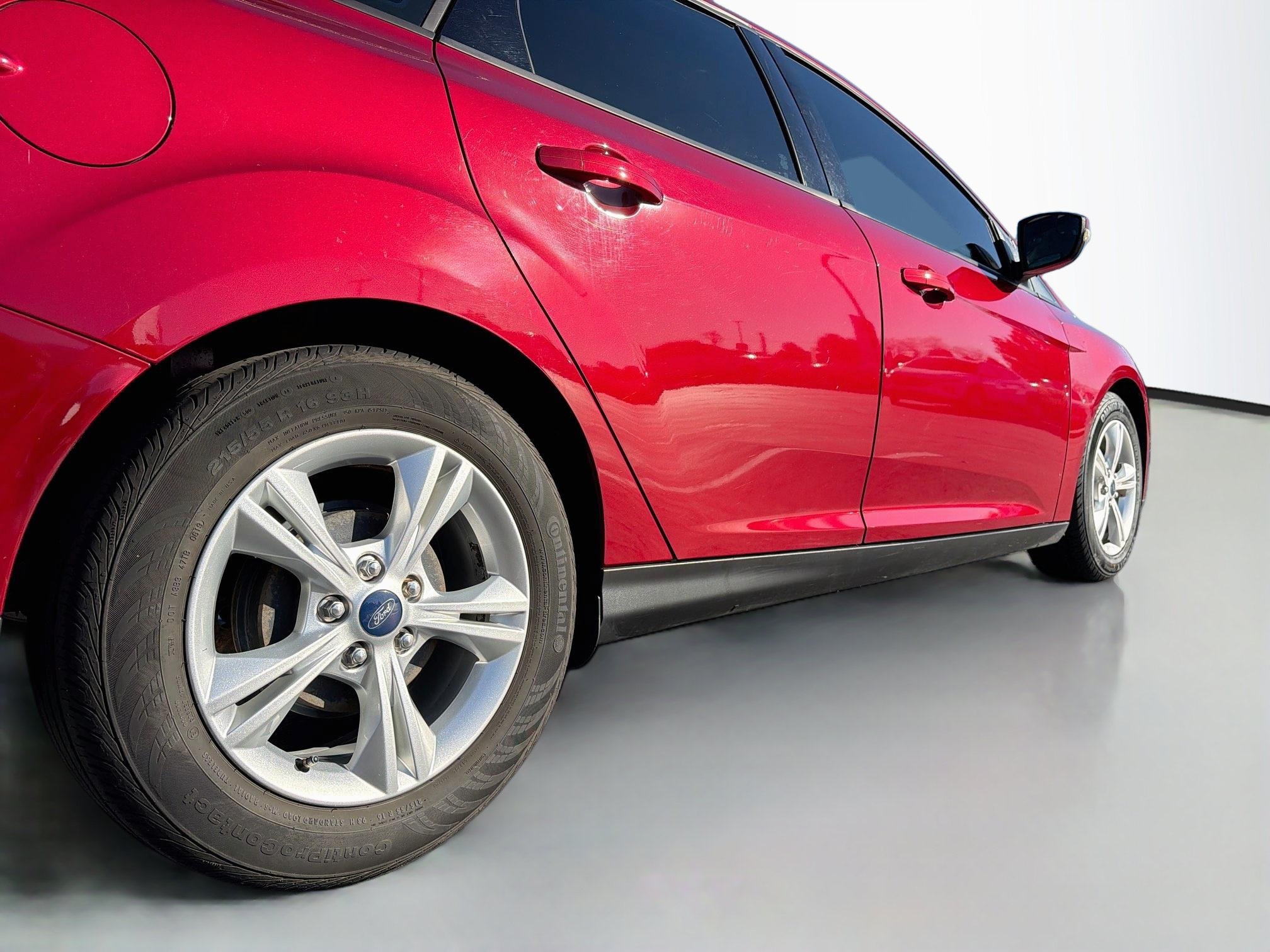 Used 2014 Ford Focus SE FWD image 7