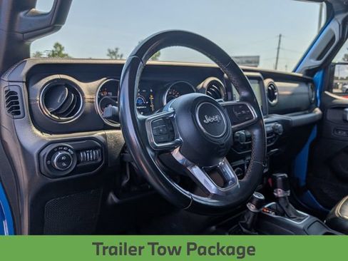 Used 2022 Jeep Gladiator Overland AWD/4WD image 31