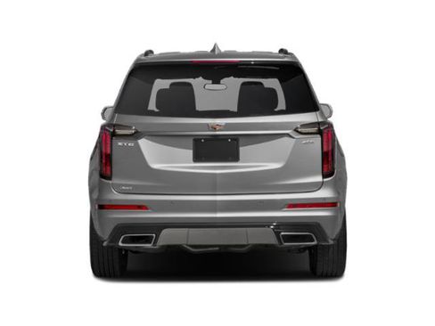 Used 2022 Cadillac XT6 Sport w/ Technology Package AWD/4WD image 8
