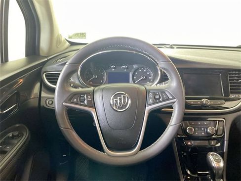 Used 2022 Buick Encore Preferred w/ Safety Package image 34