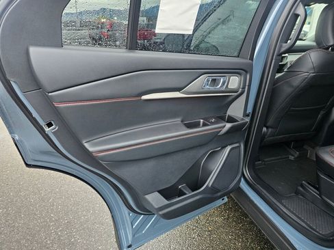 New 2026 Ford Explorer ST w/ Sun And Sound Package image 8