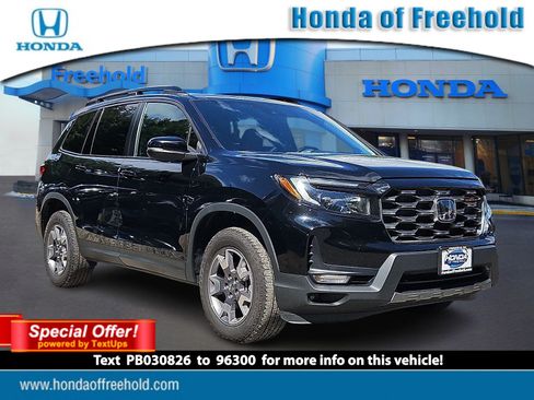 Used 2023 Honda Passport TrailSport image 1