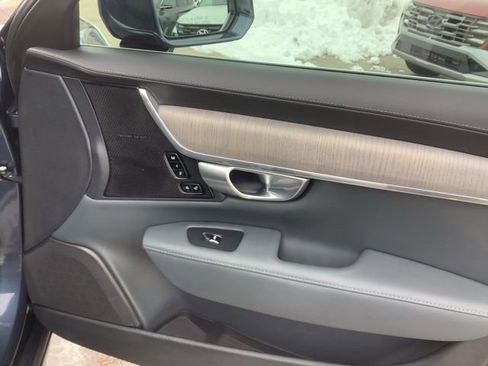 Used 2023 Volvo S90 B6 Ultimate image 23
