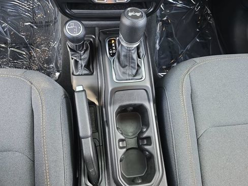 Used 2026 Jeep Wrangler Unlimited Sport AWD/4WD image 26
