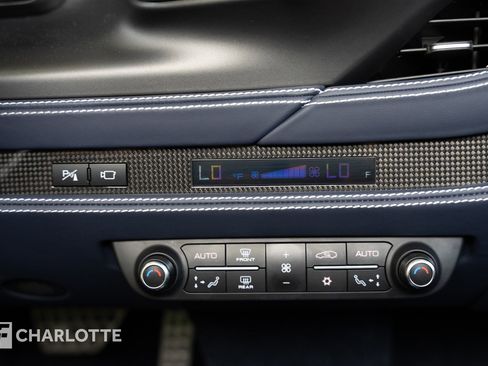 Used 2022 Ferrari F8 Tributo image 30