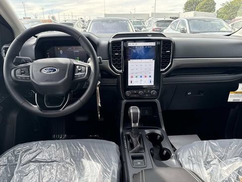New 2025 Ford Ranger XLT w/ FX4 Off-Road Package AWD/4WD image 7