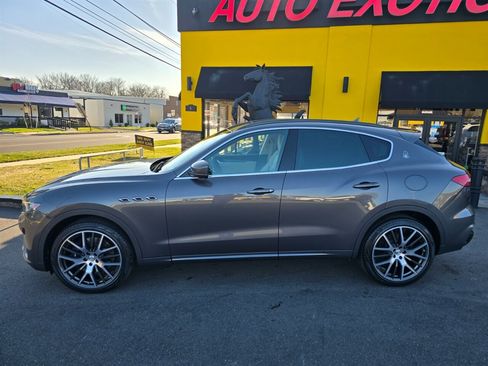 Used 2020 Maserati Levante GTS image 29