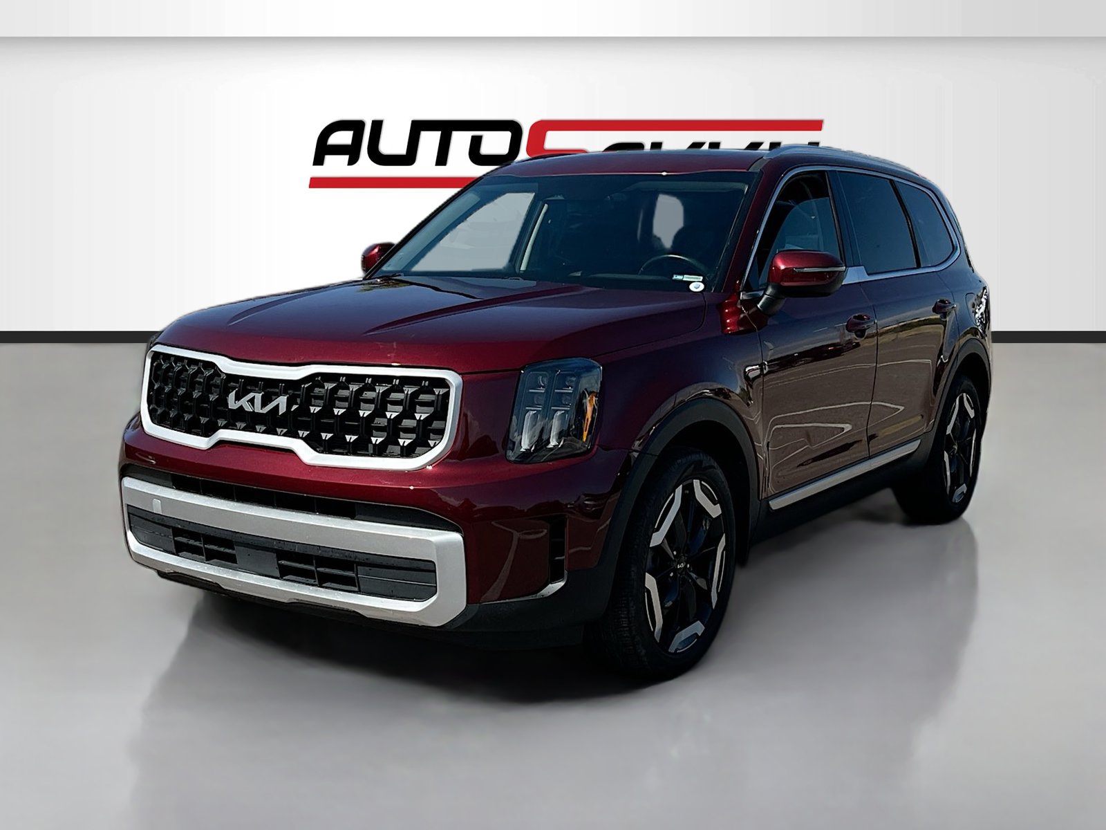 Used 2024 Kia Telluride EX w/ EX Captain's Chair Package AWD/4WD image 3