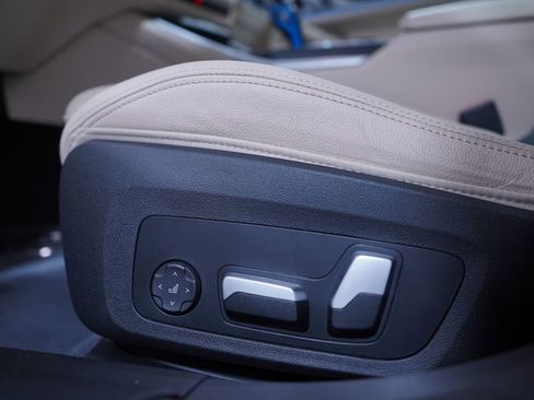 Used 2023 BMW i4 eDrive35 w/ Parking Assistance Package image 18