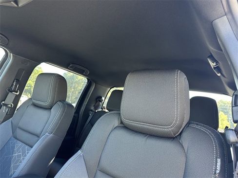 New 2026 Nissan Frontier SV w/ Tow Package image 7