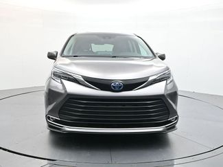Used 2024 Toyota Sienna XLE video 2