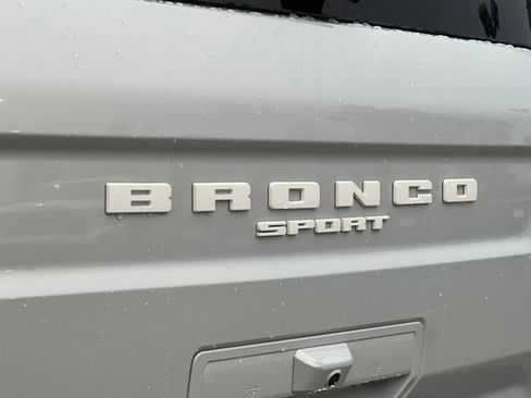 New 2026 Ford Bronco Sport Outer Banks w/ Outer Banks Tech Package+ AWD/4WD image 8