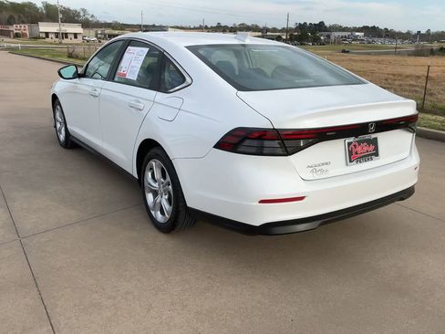 Used 2024 Honda Accord LX image 7