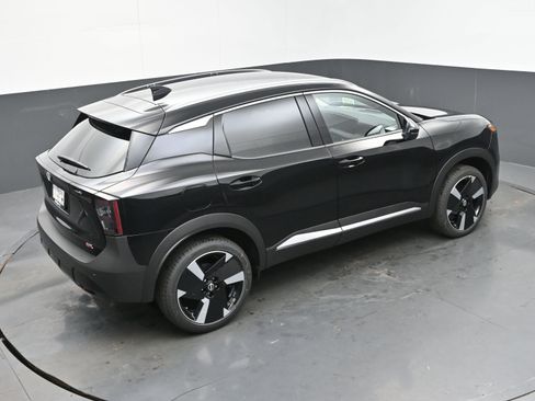 New 2025 Nissan Kicks SR image 25