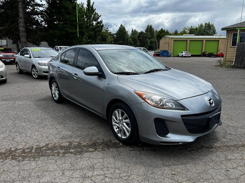 Used 2012 MAZDA MAZDA3 i Touring FWD image 1