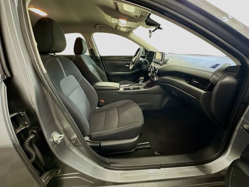 Used 2024 Nissan Sentra SV image 31