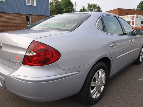 Used 2006 Buick LaCrosse CX FWD image 4