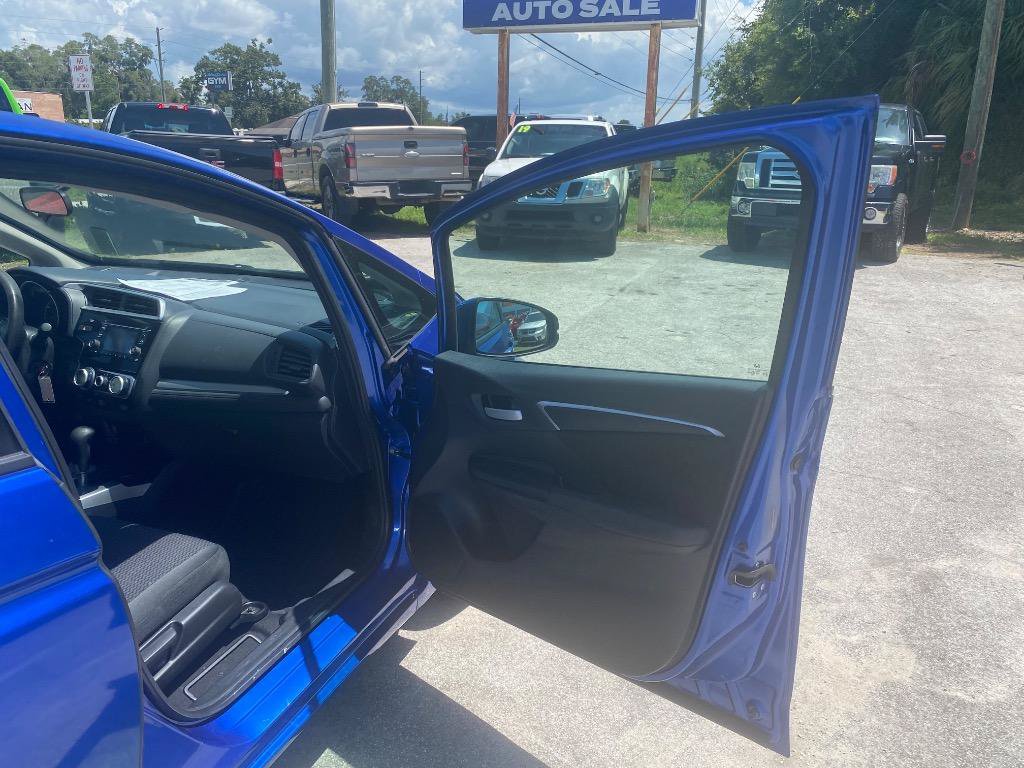 Used 2019 Honda Fit LX image 19