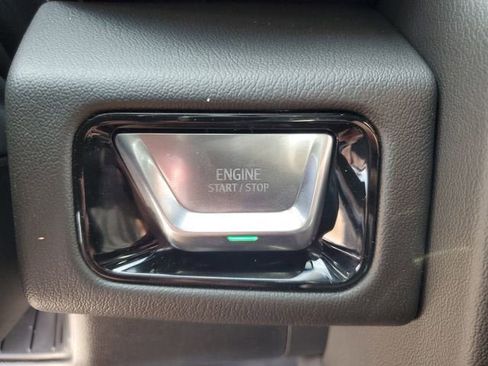 New 2026 GMC Yukon XL Denali image 24