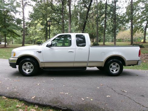 Used 1999 Ford F150 Lariat image 8