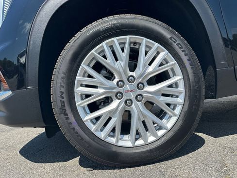 New 2026 GMC Acadia Elevation w/ Elevation Premium Package FWD image 12