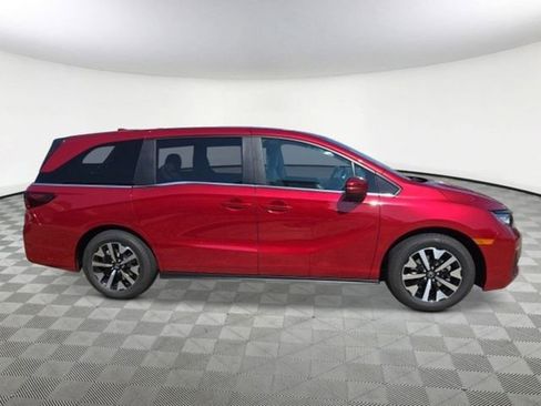 New 2026 Honda Odyssey EX-L image 7