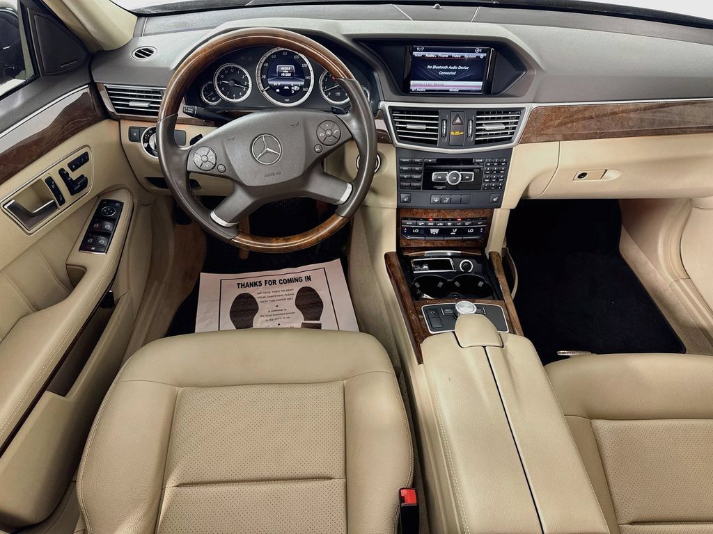 Used 2013 Mercedes-Benz E 350 4MATIC Sedan image 28
