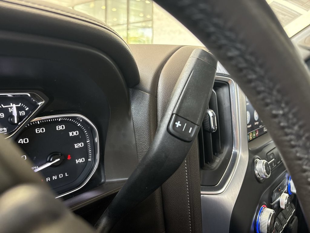 Used 2021 GMC Sierra 1500 SLT w/ SLT Premium Plus Package AWD/4WD image 15