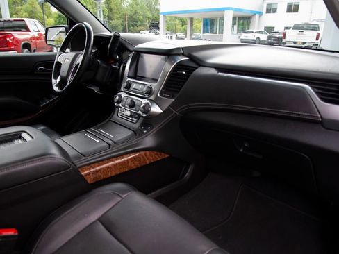 Used 2019 Chevrolet Tahoe Premier w/ Max Trailering Package AWD/4WD image 17