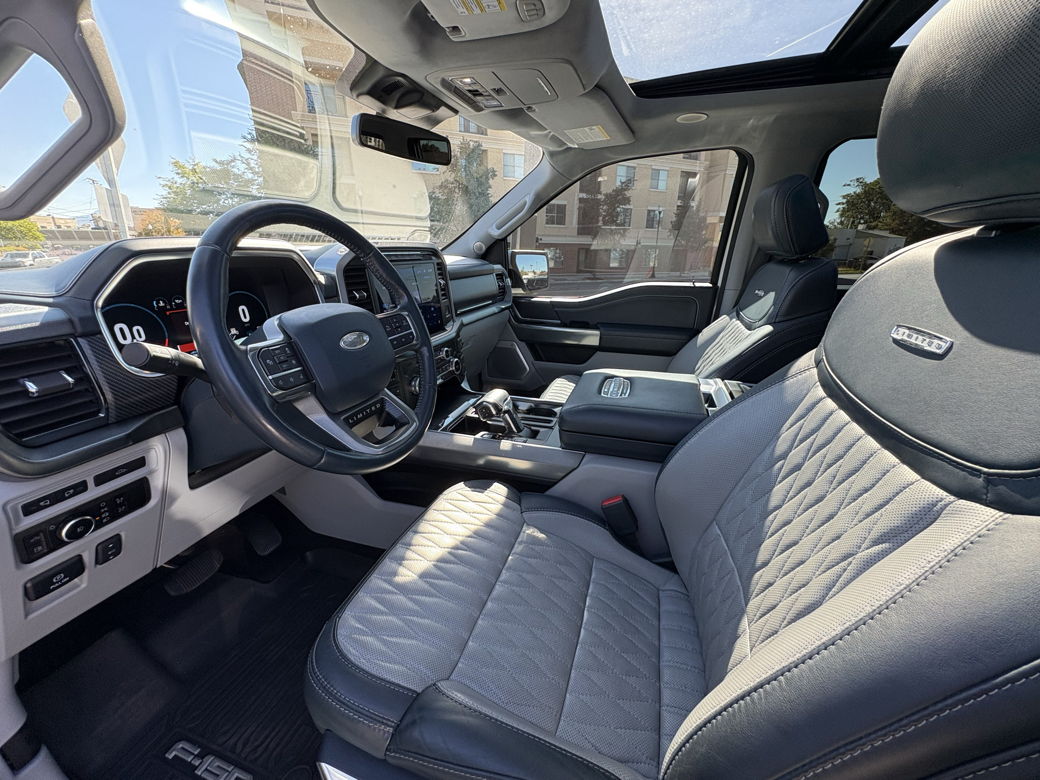 Used 2023 Ford F150 Limited AWD/4WD image 18