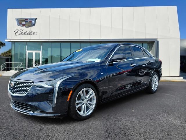 Used 2021 Cadillac CT4 Luxury w/ Sun And Sound Package RWD image 4