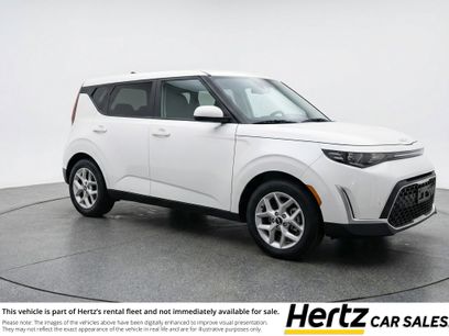 Used 2025 Kia Soul LX w/ LX Technology Package
