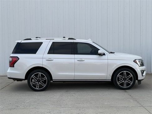 Used 2019 Ford Expedition Limited w/ Special Edition Package image 3