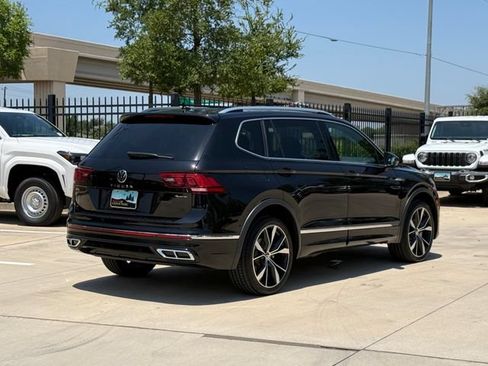 Used 2024 Volkswagen Tiguan SEL R-Line AWD/4WD image 8