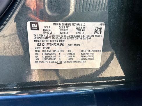 Used 2017 GMC Sierra 2500 Denali w/ Duramax Plus Package AWD/4WD image 36