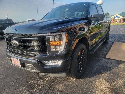 Used 2022 Ford F150 XLT w/ Equipment Group 302A High AWD/4WD image 4